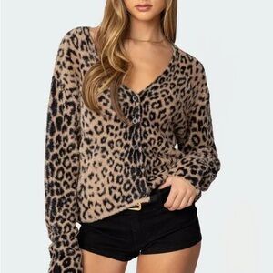 Edikted Leopard Print Sweater - Black and Tan